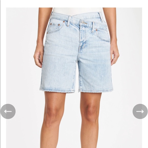 pistola Pants - PISTOLA- BOBBIE CROSSOVER SHORT - COLLINS (light denim)